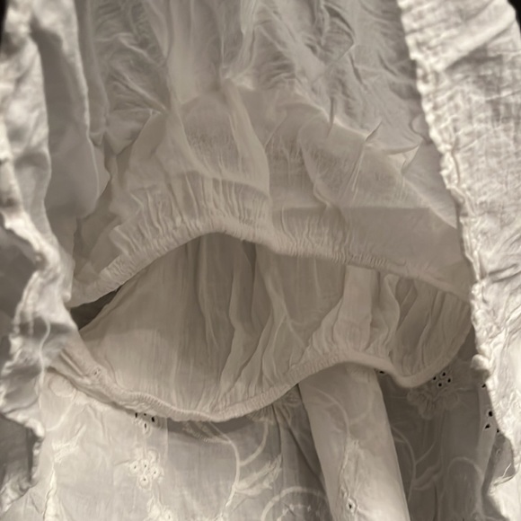 Italian off the shoulder white bandeau top - Picture 3 of 5